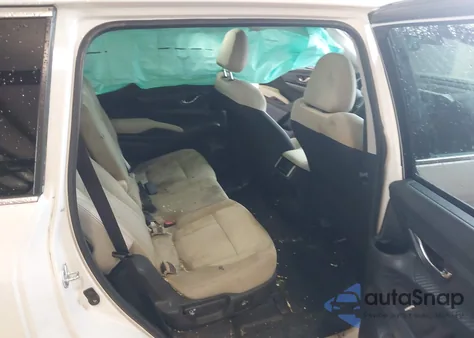 2023 Subaru Ascent Premium 8-Passenger z USA, uszkodzony, nr VIN 4S4WMACD7P3448775